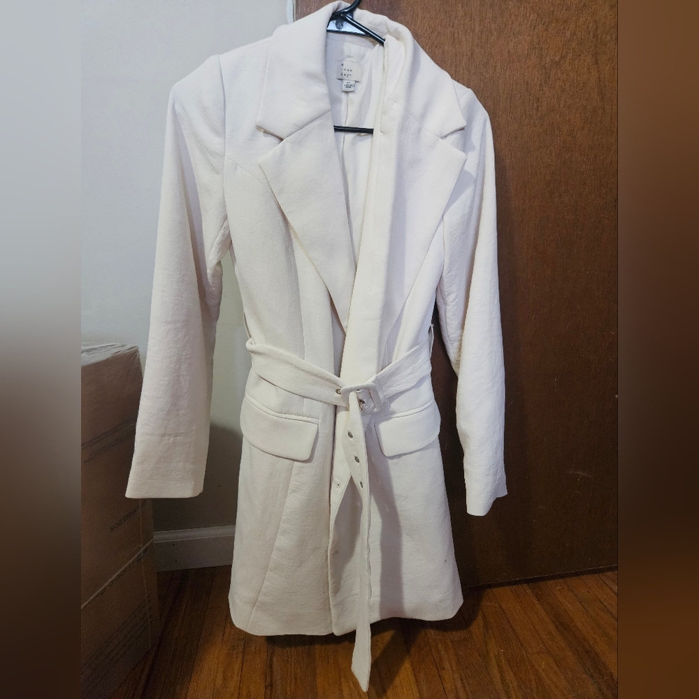 a new day Elegant Cream Button Up Blazer Style Belted Coat W Pockets Size XS